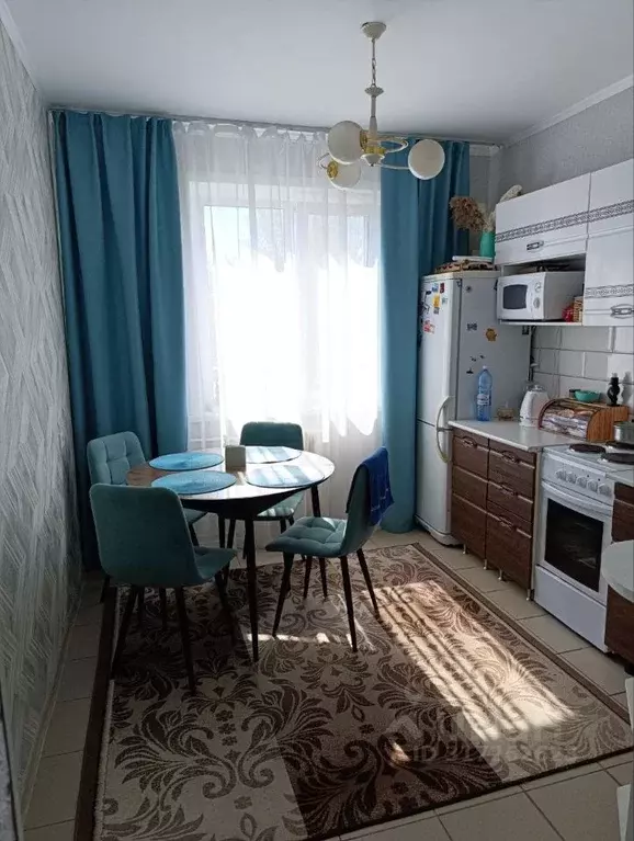2-к кв. Красноярский край, Ачинск 1-й Юго-Восточный мкр, 11 (45.0 м) - Фото 0