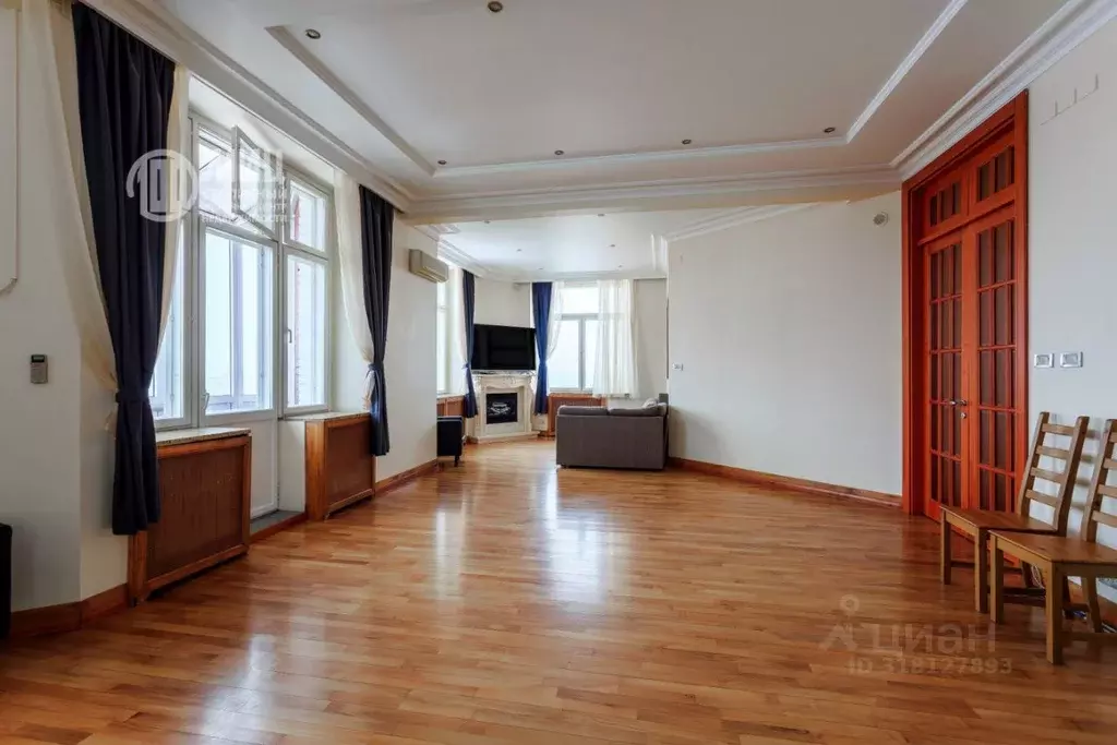 5-к кв. Москва Мясницкая ул., 21С8 (286.4 м) - Фото 0