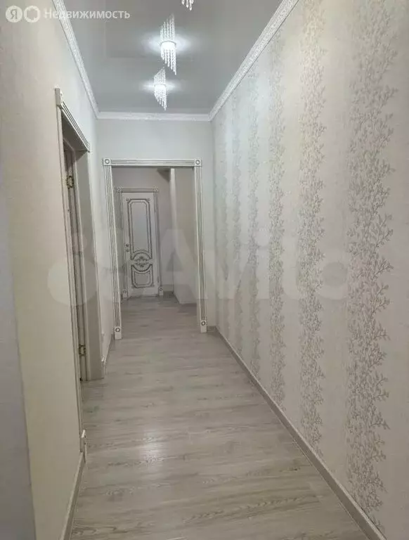 3-комнатная квартира: Магнитогорск, улица 50-летия Магнитки, 31 (103 ... - Фото 1