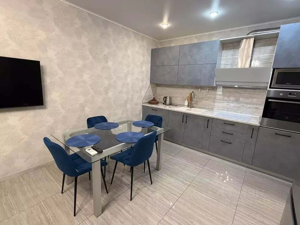 3-к кв. Астраханская область, Астрахань ул. Набережная Приволжского ... - Фото 1