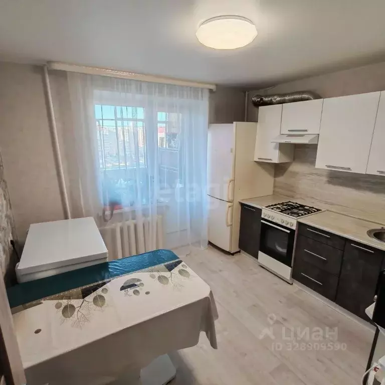 2-к кв. Башкортостан, Стерлитамак ул. Строителей, 2 (54.9 м) - Фото 1