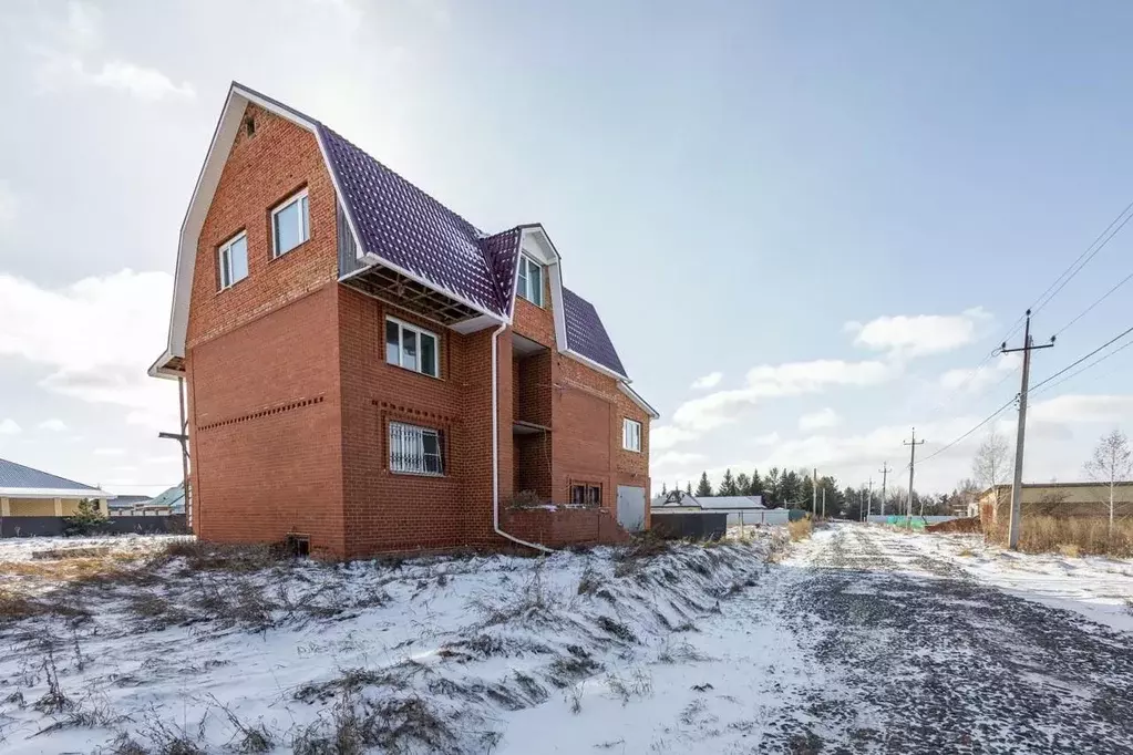 Дом в Омская область, Омский район, с. Усть-Заостровка ул. Тенистая ... - Фото 1