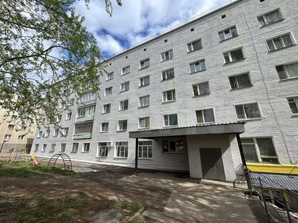 Комната 12,4 м в 1-к., 2/5 эт. - Фото 1