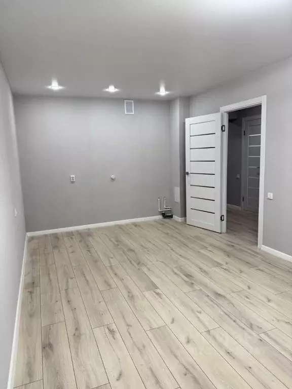 2-к кв. Кировская область, Киров Коминтерновский мкр, ул. Зеленина, 1 ... - Фото 1