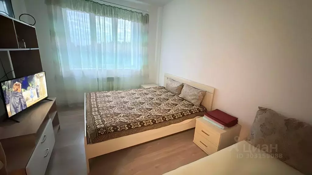 1-к кв. Ханты-Мансийский АО, Ханты-Мансийск Югорская ул., 17 (42.0 м) - Фото 0