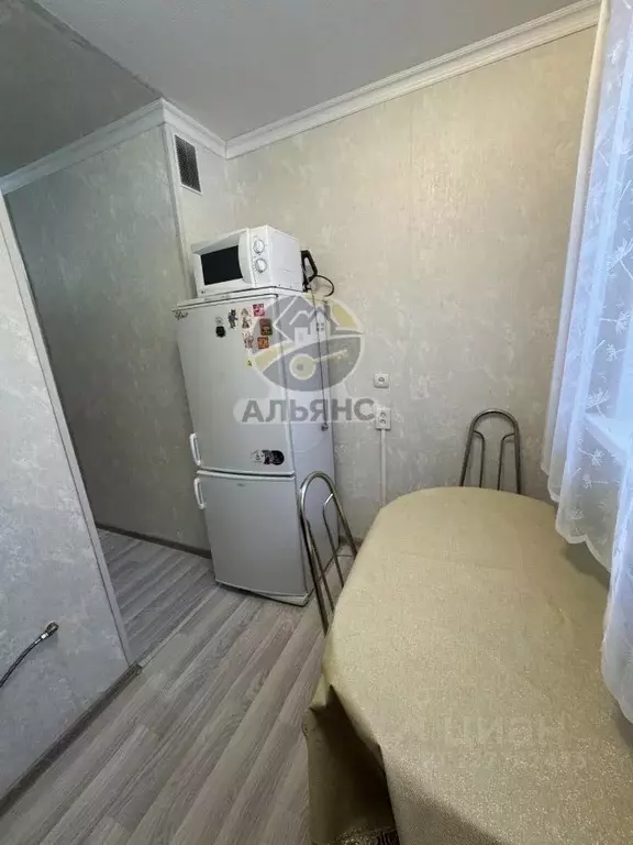 3-к кв. Ямало-Ненецкий АО, Новый Уренгой 2-й мкр, ул. ... - Фото 1