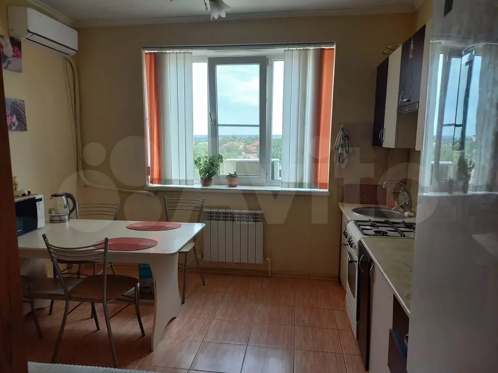 2-к. квартира, 60 м, 3/3 эт. - Фото 1