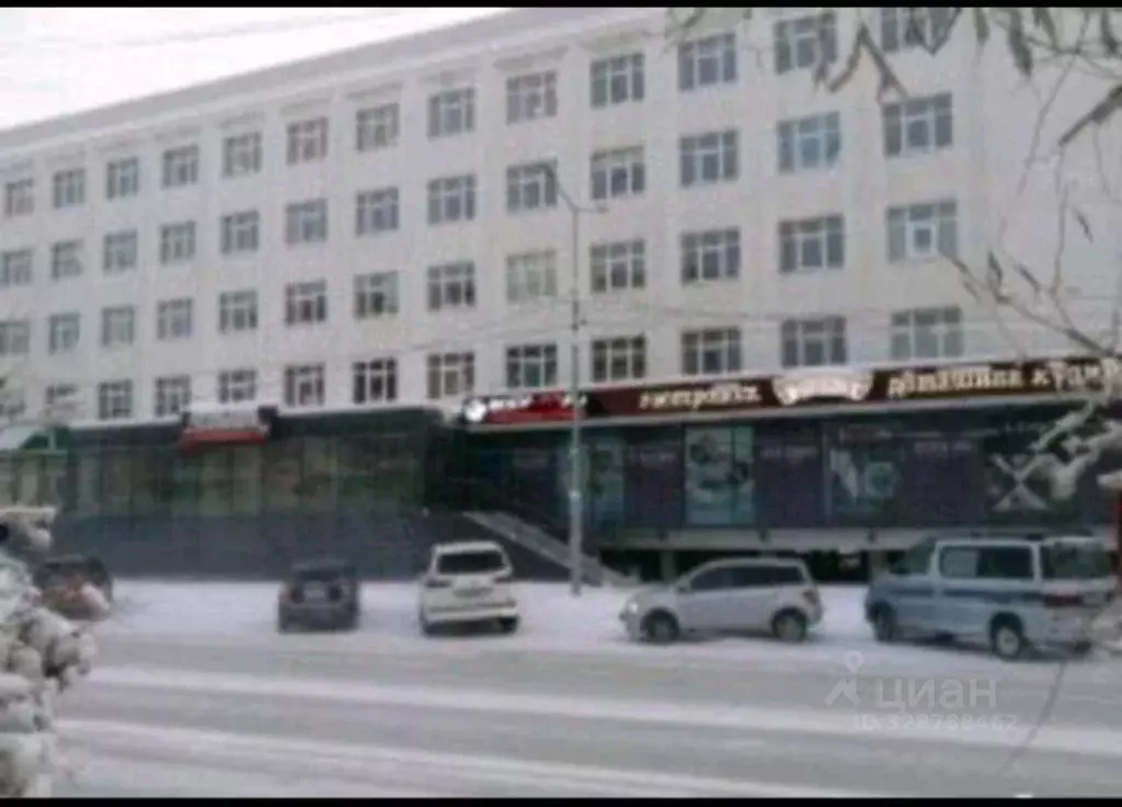 Помещение свободного назначения в Саха (Якутия), Якутск просп. Ленина, ... - Фото 2