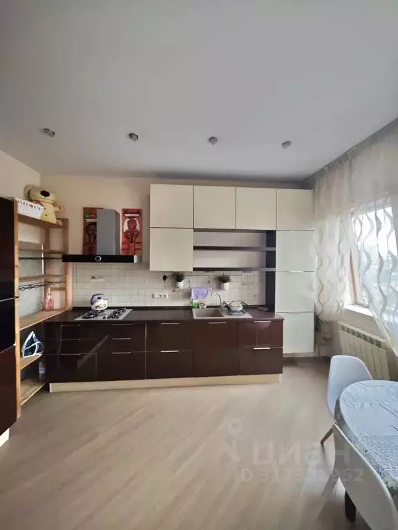 Студия Краснодарский край, Сочи Светлана мкр, ул. Учительская, 24/7 ... - Фото 0