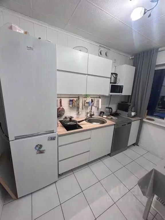 3-к кв. Новосибирская область, Новосибирск ул. Адриена Лежена, 18 ... - Фото 0