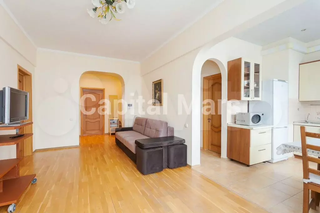 4-к. квартира, 92 м, 9/9 эт. - Фото 1