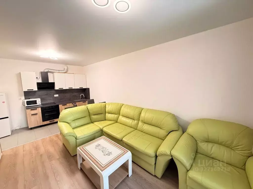 3-к кв. Москва Лобненская ул., 13к3 (72.0 м) - Фото 1