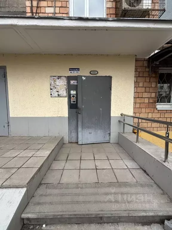 2-к кв. Нижегородская область, Нижний Новгород ул. Коминтерна, 115 ... - Фото 1