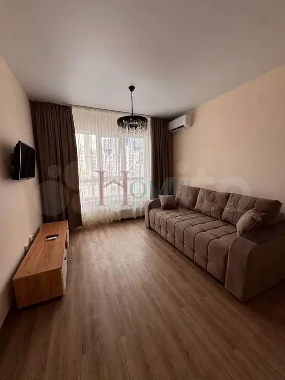 1-к. квартира, 37 м, 13/19 эт. - Фото 0