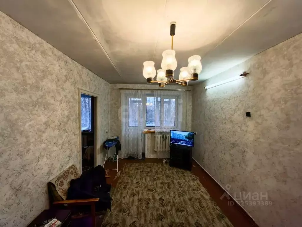 3-к кв. Брянская область, Клинцы ул. Урицкого, 39 (56.0 м) - Фото 1