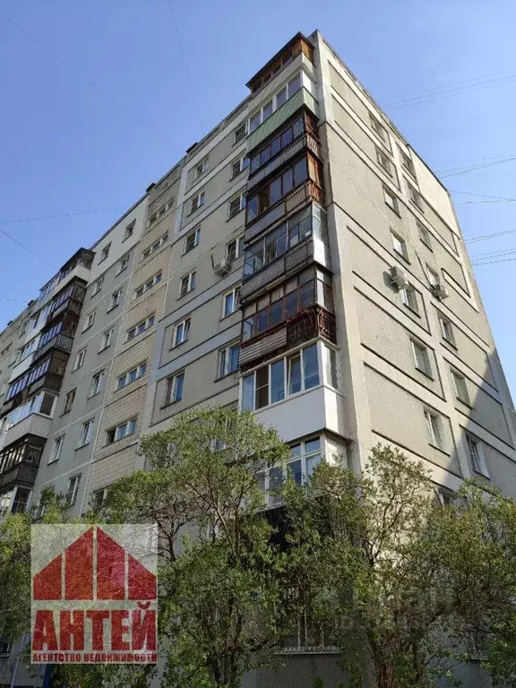3-к кв. Нижегородская область, Нижний Новгород ул. Политбойцов, 18А ... - Фото 0