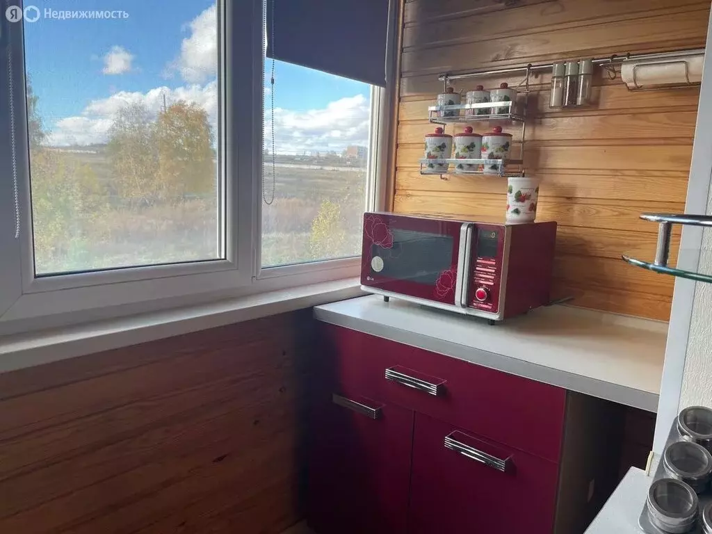 3-комнатная квартира: Канск, улица 40 лет Октября, 89 (66.1 м) - Фото 1