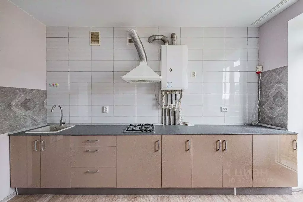 2-к кв. Калининградская область, Пионерский Южная ул., 7А (53.0 м) - Фото 1