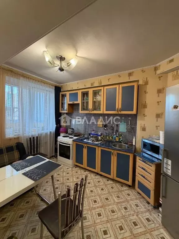 1-к кв. Бурятия, Улан-Удэ ул. Смолина, 54А (55.7 м) - Фото 2