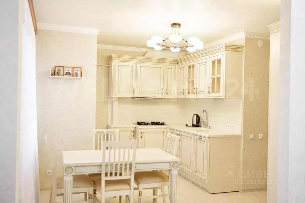 3-к кв. Чувашия, Чебоксары ул. Мичмана Павлова, 39 (109.6 м) - Фото 2