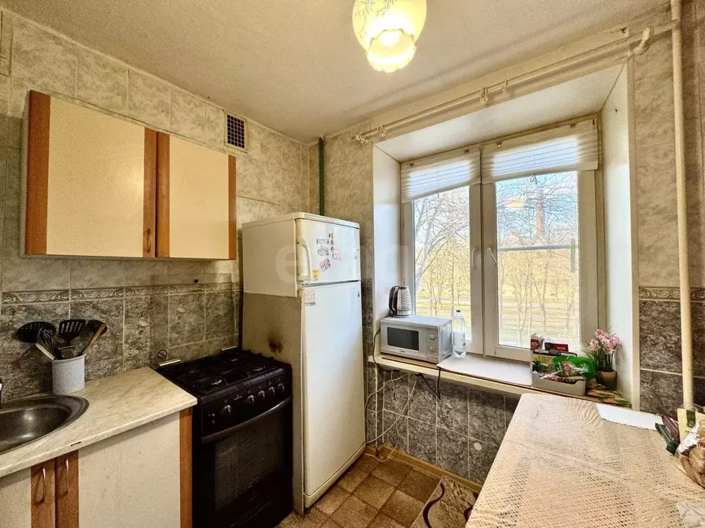 3-к кв. Санкт-Петербург, Санкт-Петербург, Петергоф бул. Разведчика, ... - Фото 2