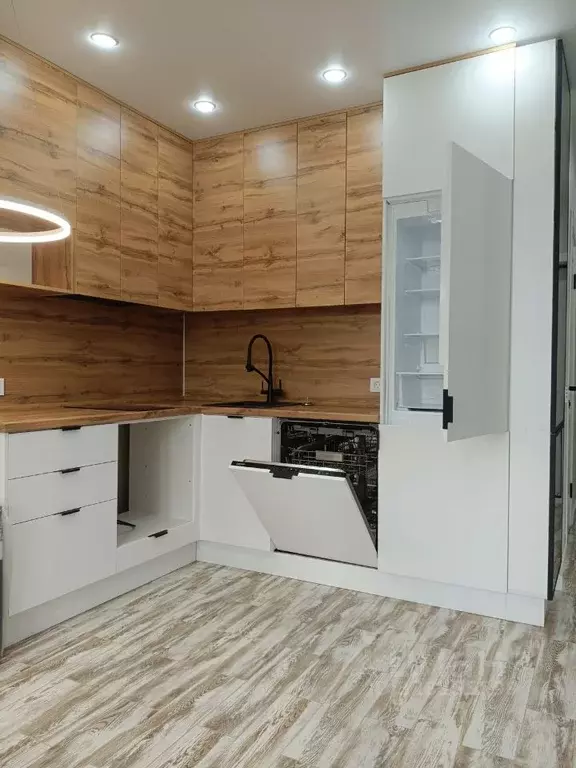 2-к кв. Краснодарский край, Краснодар ул. Имени В.Н. Мачуги, 166Ак1 ... - Фото 1