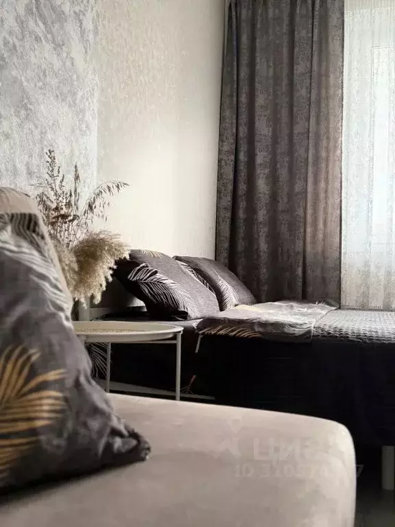 1-к кв. Свердловская область, Каменск-Уральский ул. Кутузова, 16к1 ... - Фото 0