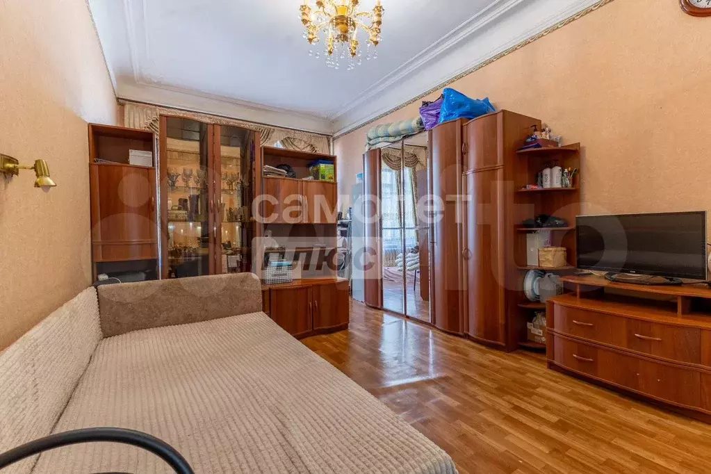 Комната 26,2 м в 6-к., 3/6 эт. - Фото 1