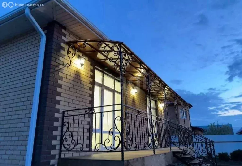 Дом в село Онохино, Молодёжная улица (100 м) - Фото 2