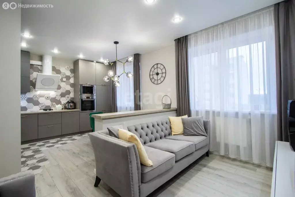 4-комнатная квартира: Калининград, улица Добролюбова, 48 (113.8 м) - Фото 1