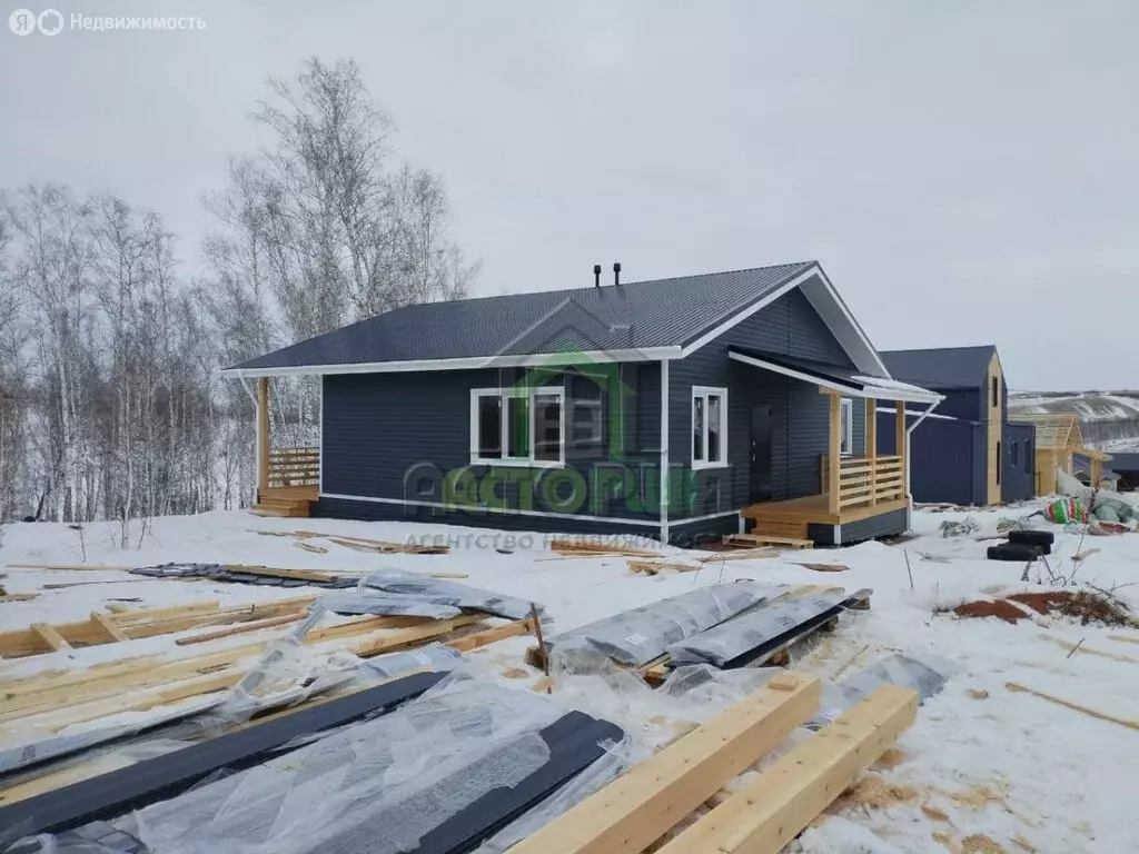Дом в Берёзовский район, Зыковский сельсовет, деревня Кузнецово (115 ... - Фото 1