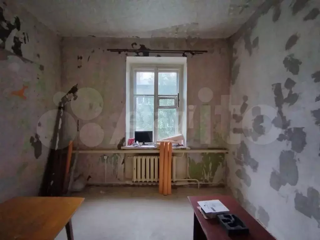 Комната 51 м в 3-к., 2/2 эт. - Фото 0