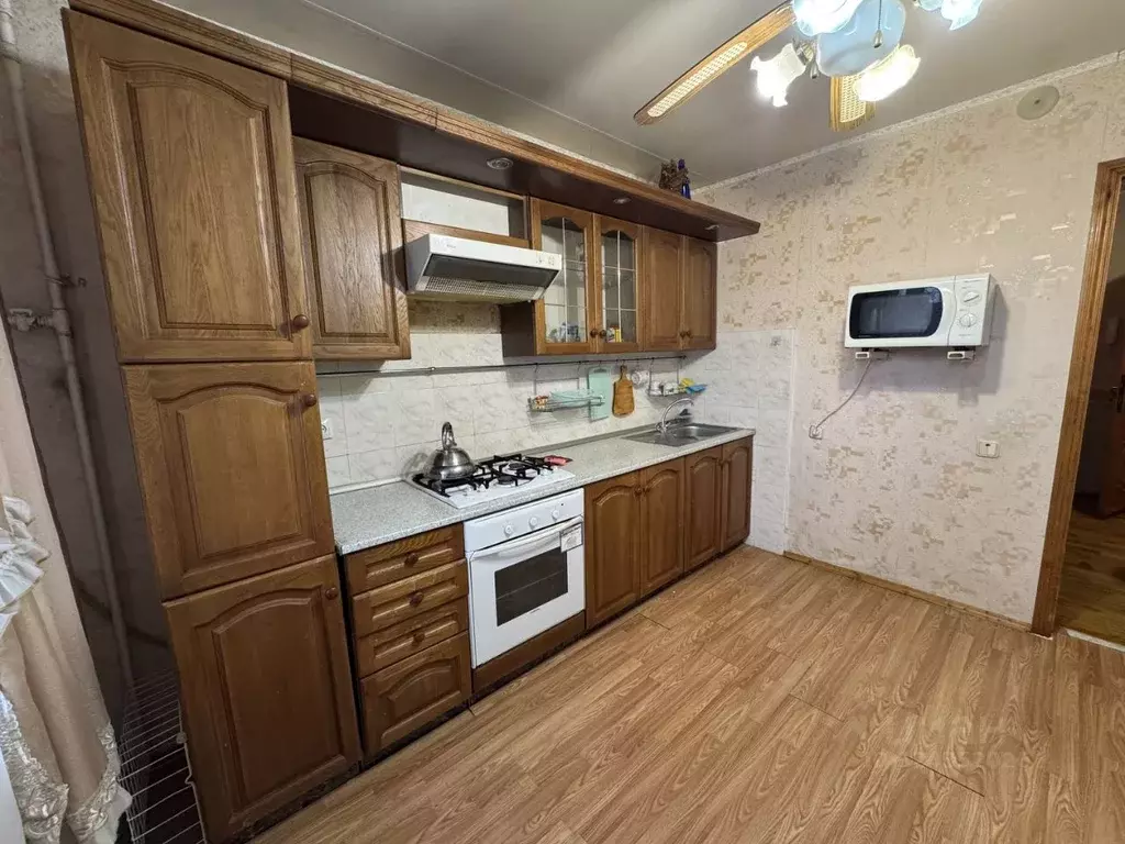 2-к кв. Калужская область, Калуга ул. Суворова, 147 (68.0 м) - Фото 2