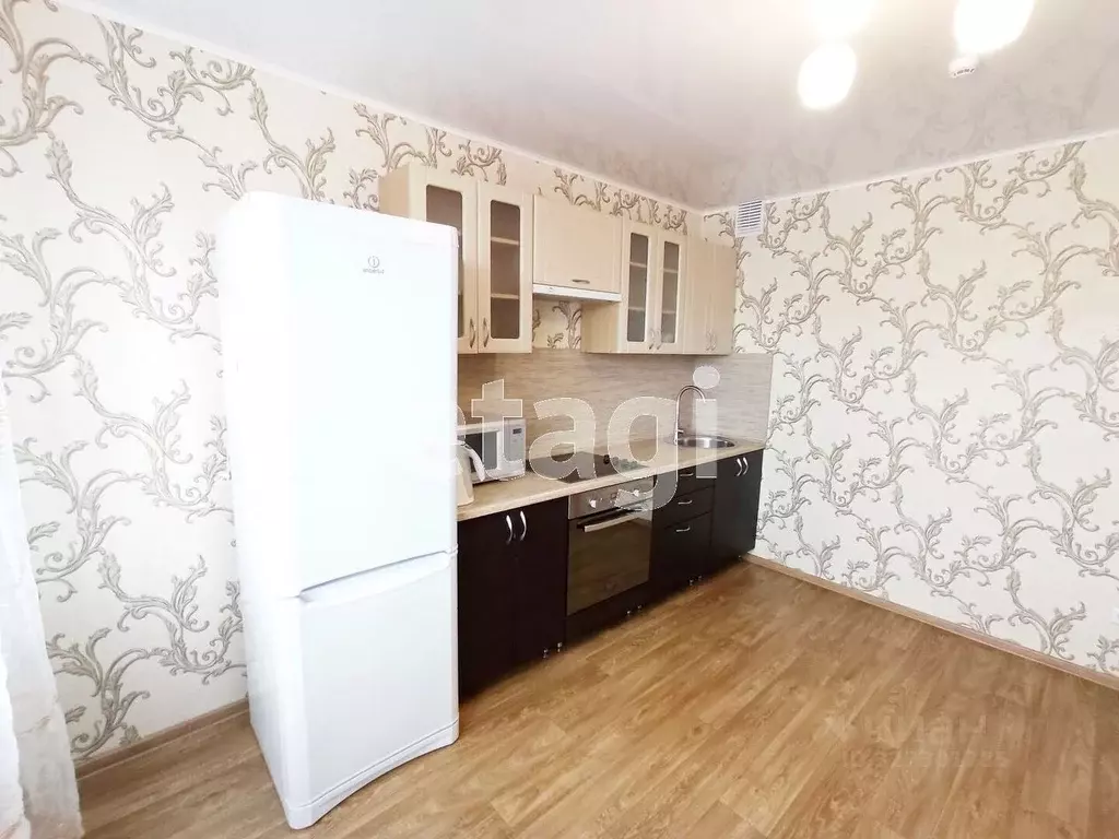 1-к кв. Тюменская область, Тюмень ул. Федюнинского, 54 (43.0 м) - Фото 0