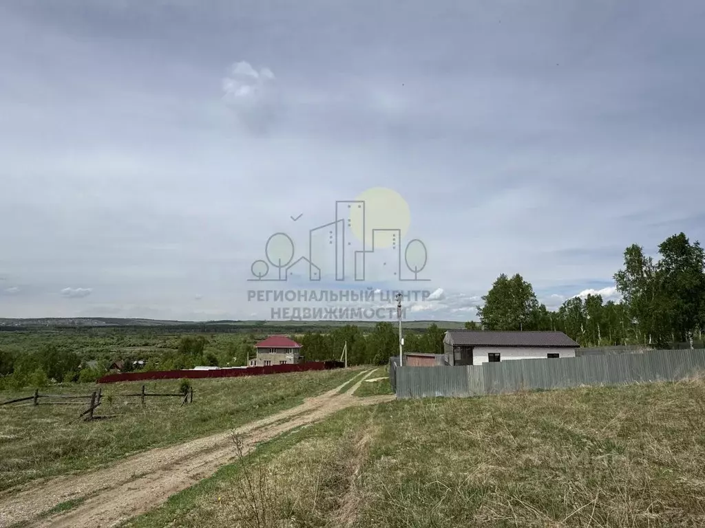 Участок в Иркутская область, Иркутский муниципальный округ, д. ... - Фото 1