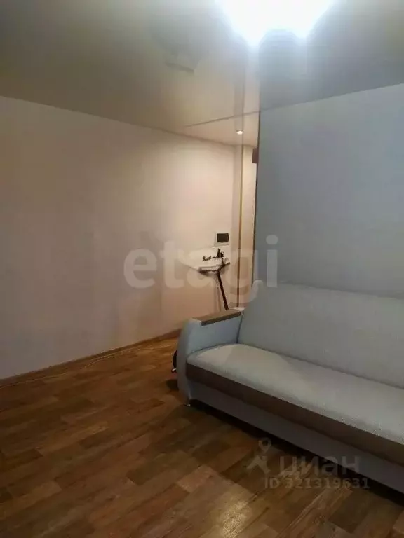 1-к кв. Кемеровская область, Новокузнецк ул. Кирова, 45 (31.7 м) - Фото 1