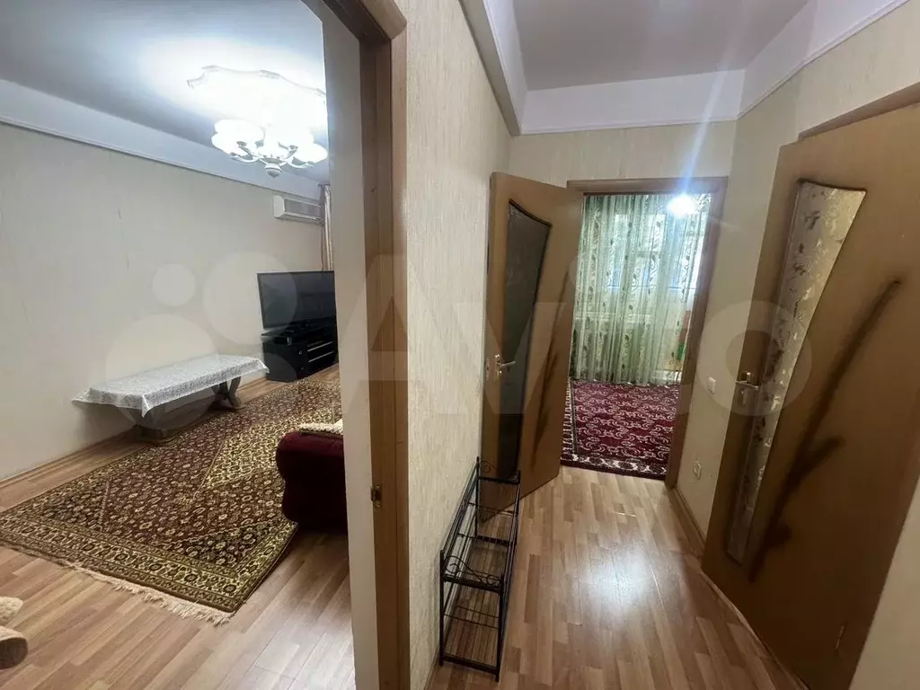 1-к. квартира, 40 м, 7/10 эт. - Фото 1