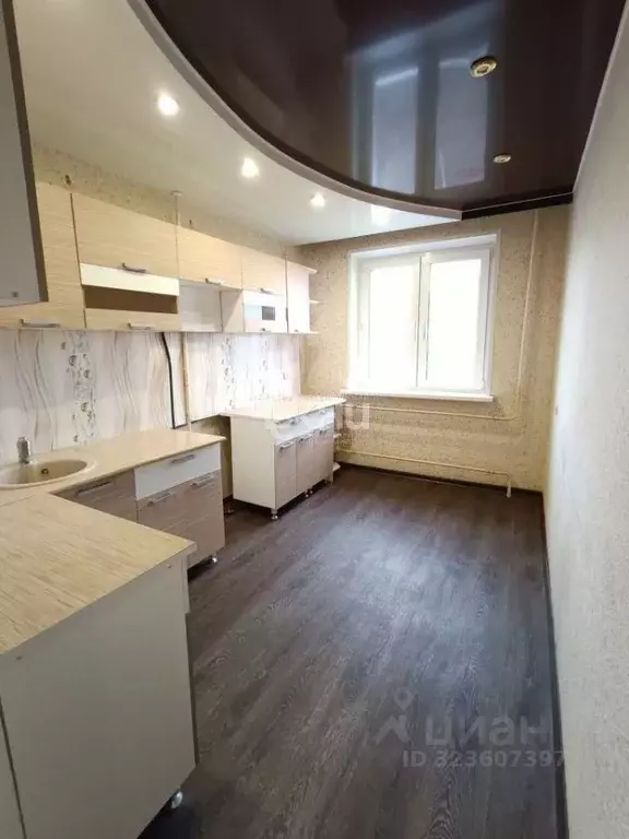 3-к кв. Нижегородская область, Нижний Новгород ул. Краснодонцев, 21к1 ... - Фото 0