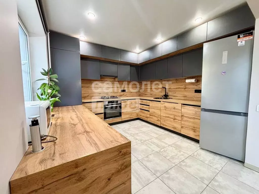 Коттедж в Самарская область, Ставропольский район, с. Подстепки ... - Фото 1