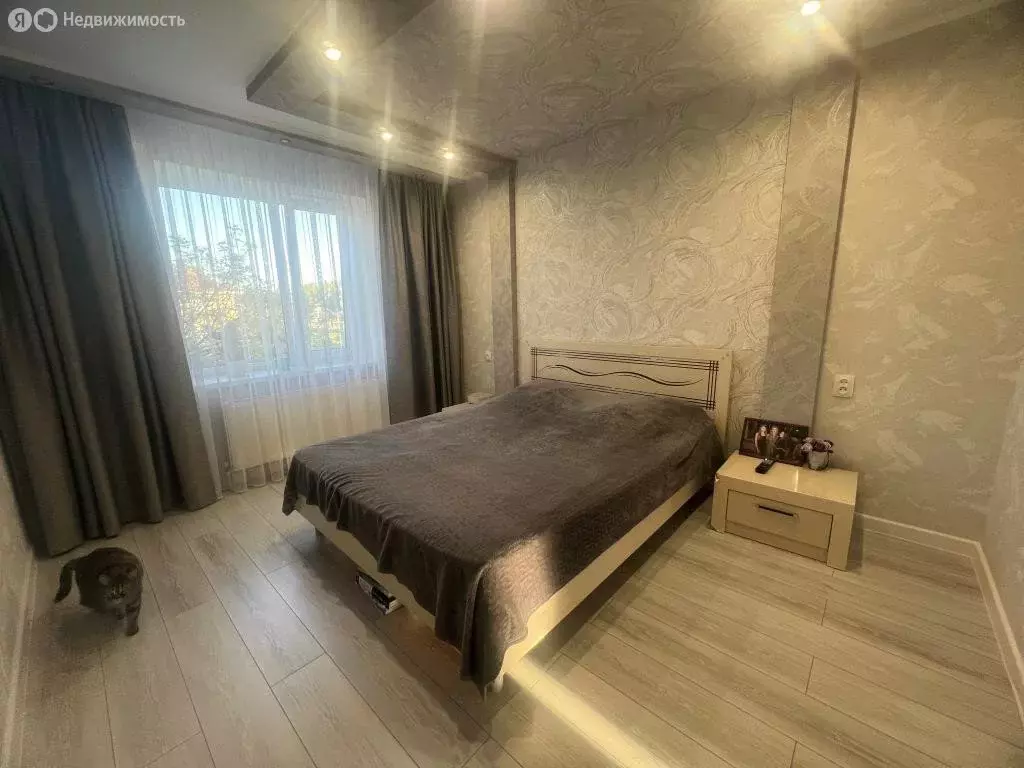 4-комнатная квартира: Кореновск, улица Фрунзе, 215 (79.6 м) - Фото 1