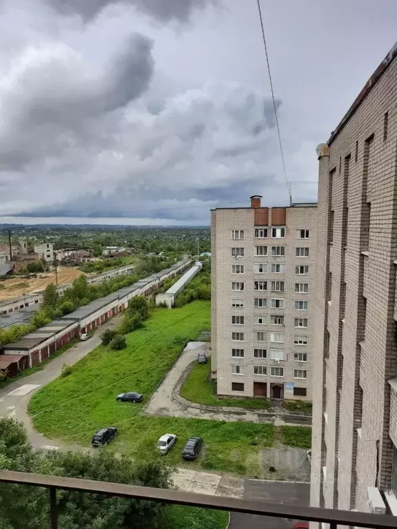2-к кв. Вологодская область, Череповец ул. Краснодонцев, 49 (36.0 м) - Фото 0