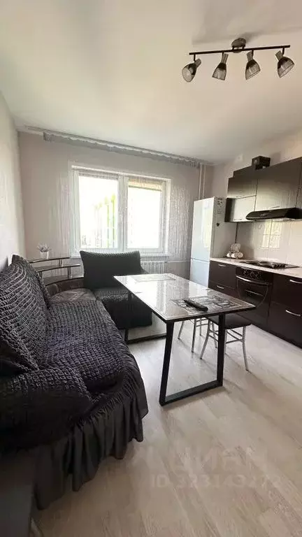 3-к кв. Орловская область, Орел ул. Космонавтов, 48к2 (90.0 м) - Фото 1