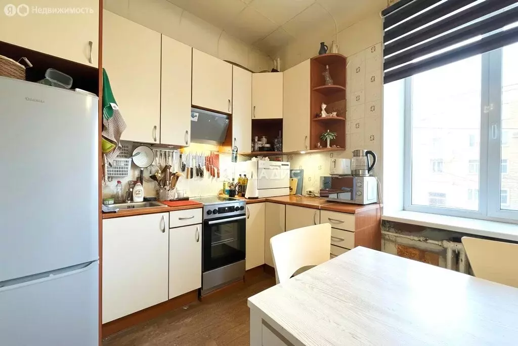 2-комнатная квартира: Петрозаводск, проспект Ленина, 25 (68.2 м) - Фото 2