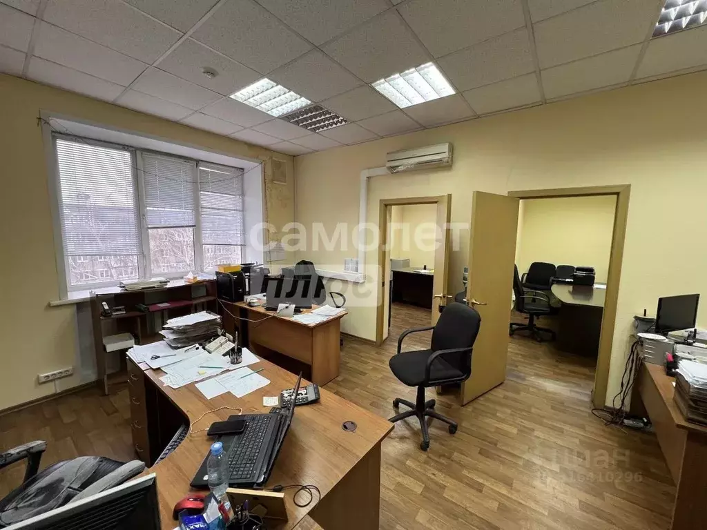 Офис в Новосибирская область, Новосибирск Танковая ул., 72 (60 м) - Фото 1