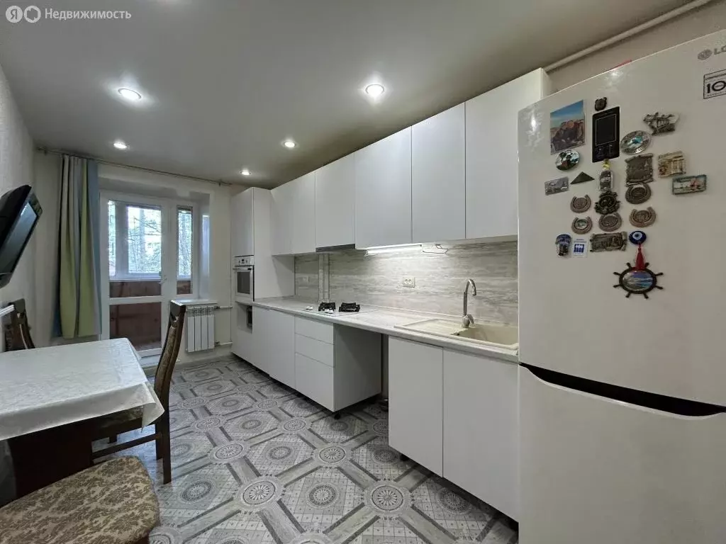 3-комнатная квартира: Димитровград, Гвардейская улица, 42 (67.55 м) - Фото 1