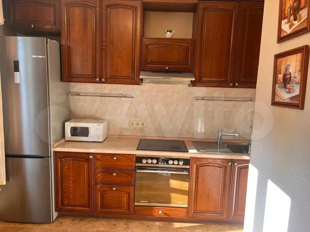 2-к. квартира, 60 м, 4/14 эт. - Фото 1