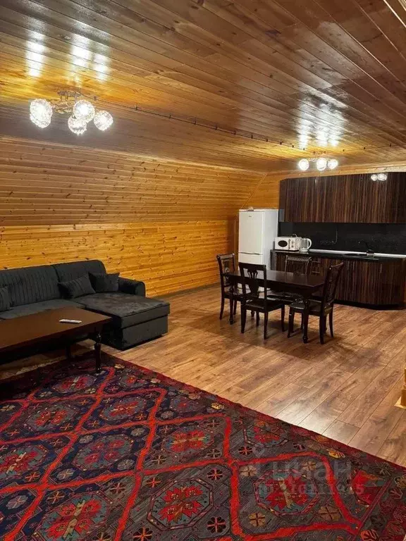 Дом в Дагестан, Дербент ул. Батманова, 77 (150 м) - Фото 2