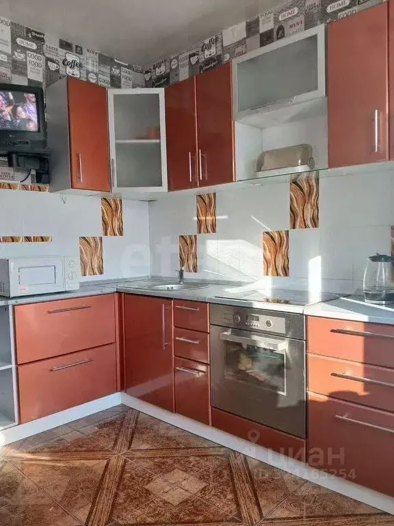 2-к кв. Красноярский край, Красноярск ул. Менжинского, 10 (53.0 м) - Фото 1