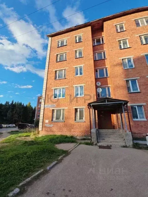 2-к кв. Коми, Сыктывкар Станционная ул., 32 (43.6 м) - Фото 1