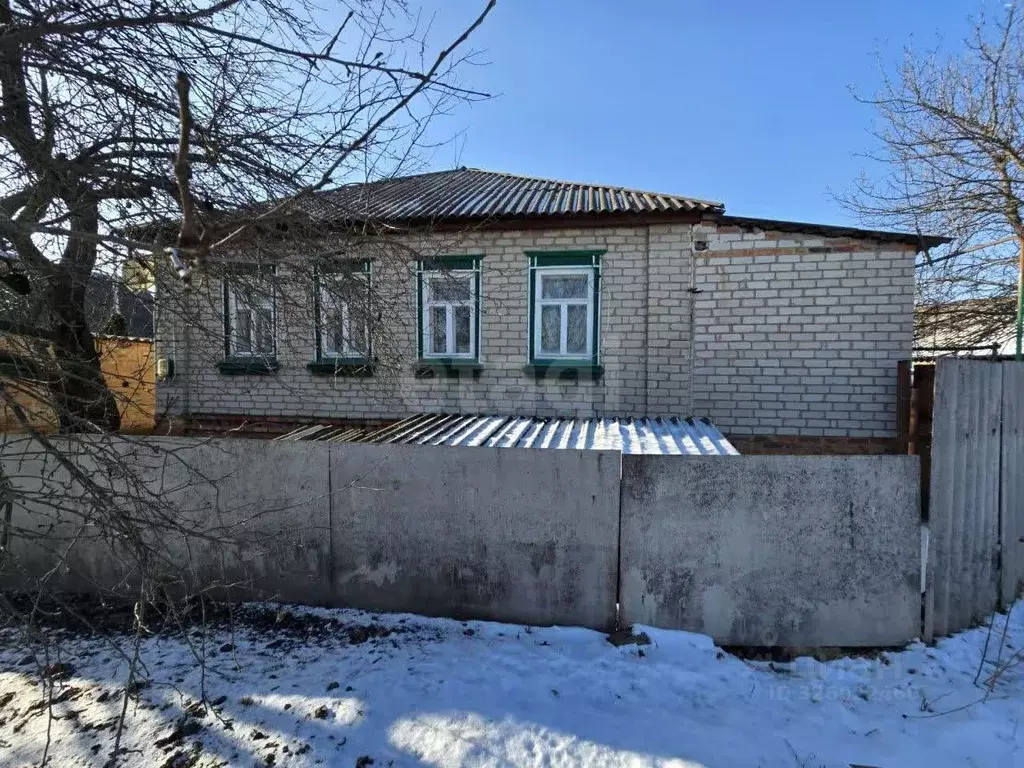 Дом в Белгородская область, Валуйский муниципальный округ, с. Шелаево ... - Фото 1